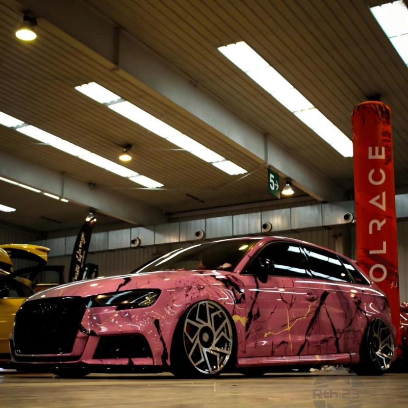 What’s Hot in Gradient Vinyl Wraps for Cars This Year